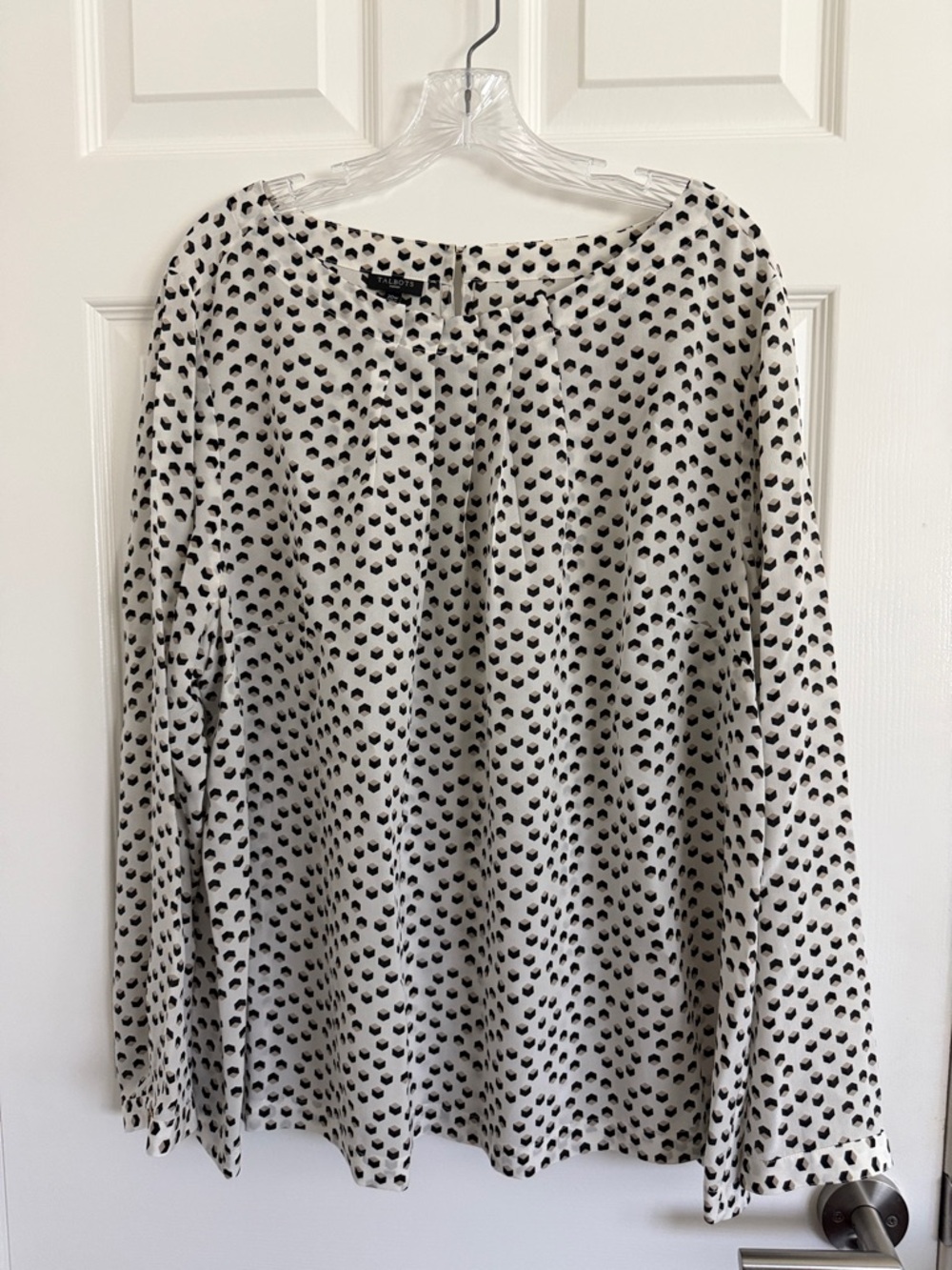 Talbots White Black and Gold Long-Sleeve Top